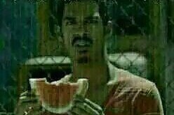 表情包吃瓜是什么意思网络用语,表情包“吃瓜”背后的文化内涵